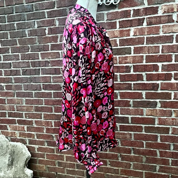 Chenault Brand Floral Print Blouse with Puff Sleeves; Size Small NWT! - Picture 4 of 8